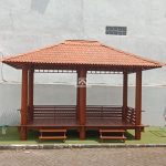 Gazebo Kayu Jati Desain Minimalis yang Tahan Lama untuk Taman atau Halaman Rumah