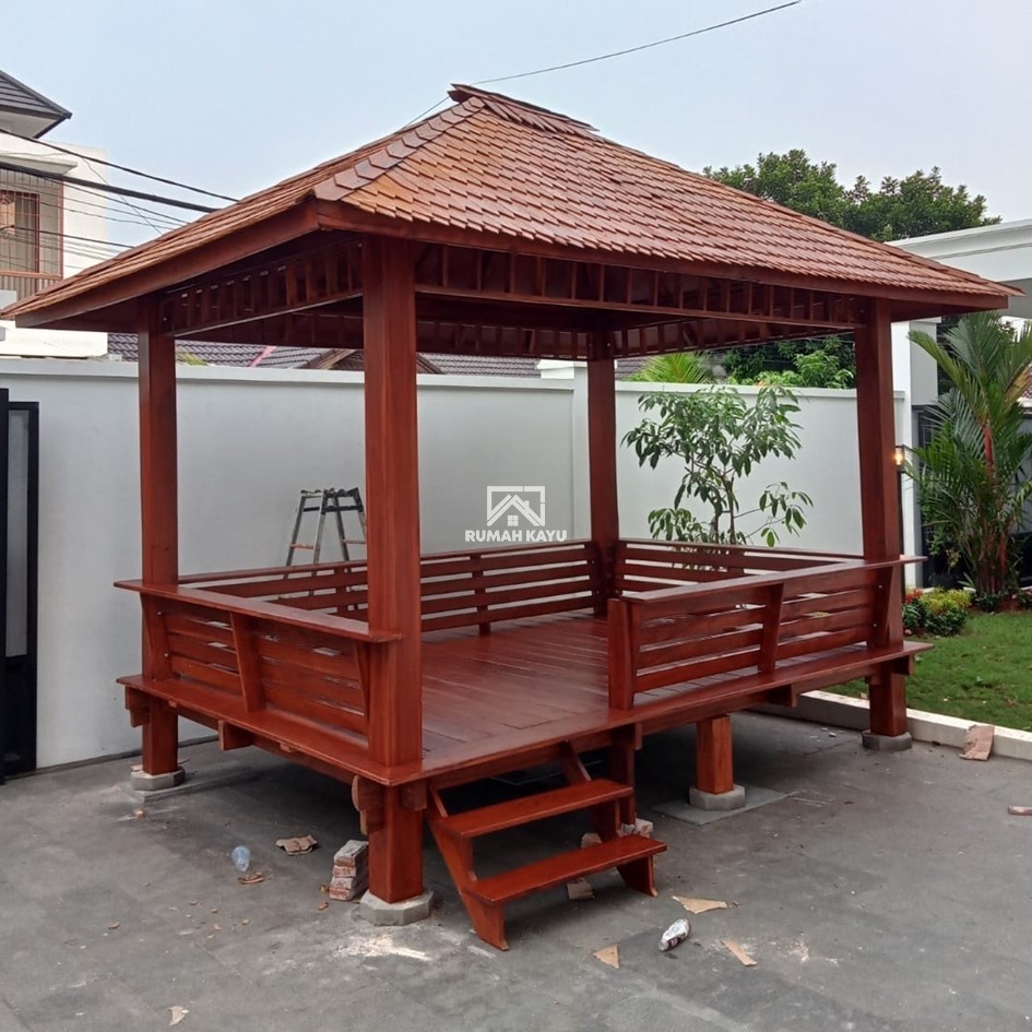 Transformasi Taman atau Halaman Rumah Anda dengan Gazebo Kayu Jati Minimalis