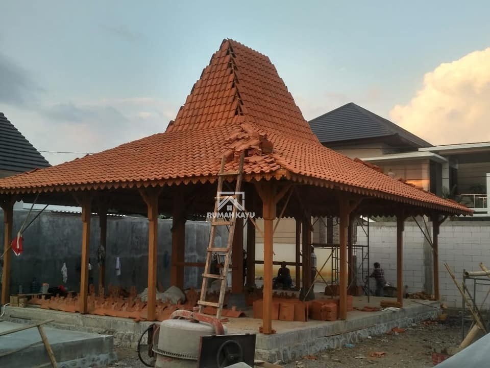pendopo joglo kayu jati (1)